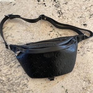 Glamaholic by Mia Ray Monogram Fanny Pack